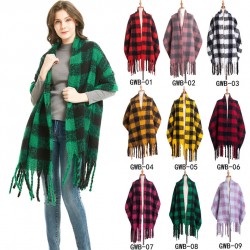 A new autumn and winter collection from Europe and America, featuring a thick, fringed green and black checkered scarf and a thick braided scarf for women