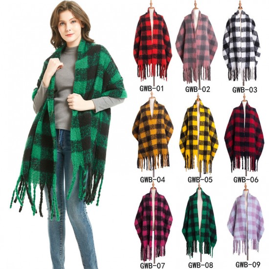 A new autumn and winter collection from Europe and America, featuring a thick, fringed green and black checkered scarf and a thick braided scarf for women A new autumn and winter collection from Europe and America, featuring a thick, fringed green and black checkered scarf and a thick braided scarf for women