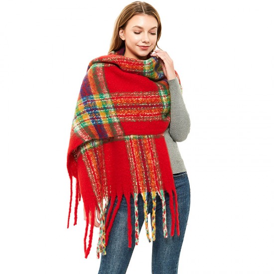 New autumn and winter style European and American loop yarn polyester women's warm thickened thick beard, thick tassel and fine checkered scarf for foreign trade New autumn and winter style European and American loop yarn polyester women's warm thickened thick beard, thick tassel and fine checkered scarf for foreign trade