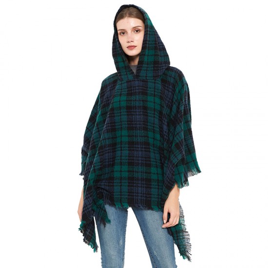 Factory direct supply of popular European and American spring, autumn, winter and Christmas green shawls, looped chiffon, checkered hooded capes Factory direct supply of popular European and American spring, autumn, winter and Christmas green shawls, looped chiffon, checkered hooded capes