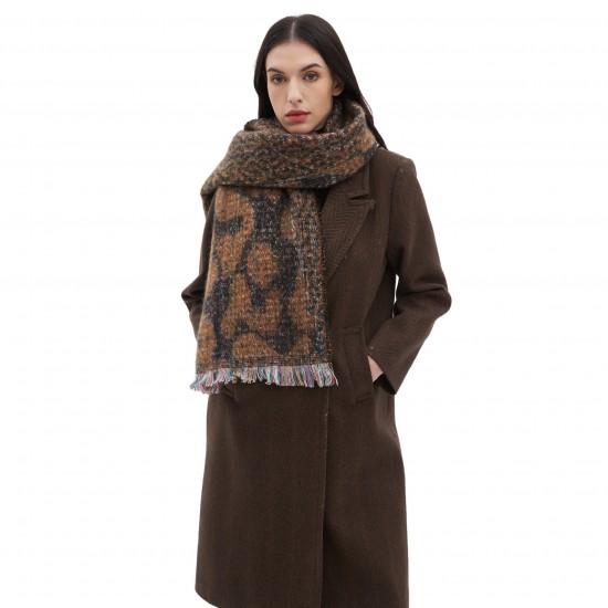 Wholesale manufacturer of 2025 new style scarves for European and American autumn and winter men's and women's jacquard short beard and leopard print scarves