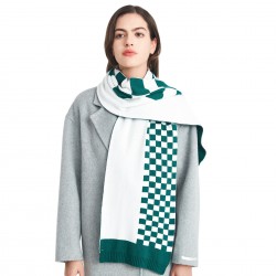 Factory direct supply of new autumn and winter woolen scarves for export, Korean version of checkered knitted scarves for male and female students and couples