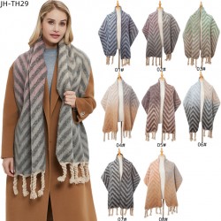 Small quantity of large jacquard scarves and shawls with thick braids and mohair imitation for autumn and winter in Europe and America in stock