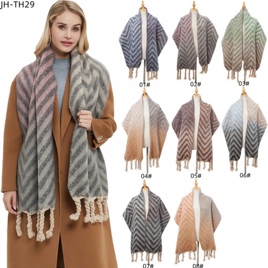 Small quantity of large jacquard scarves and shawls with thick braids and mohair imitation for autumn and winter in Europe and America in stock Small quantity of large jacquard scarves and shawls with thick braids and mohair imitation for autumn and winter in Europe and America in stock