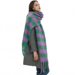 Factory direct supply for export, new style of shawl for women, European and American autumn and winter, thickened and thick beard checkered scarf imitating mohair