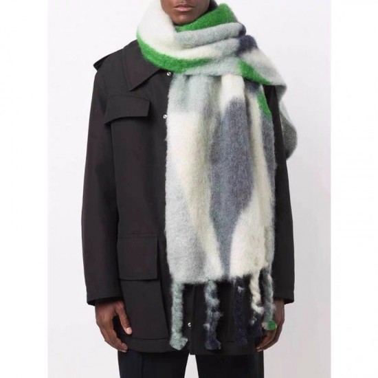 Wholesale manufacturer of new thickened men's scarves with geometric thick braids and long tassels for European and American trade in autumn and winter Wholesale manufacturer of new thickened men's scarves with geometric thick braids and long tassels for European and American trade in autumn and winter