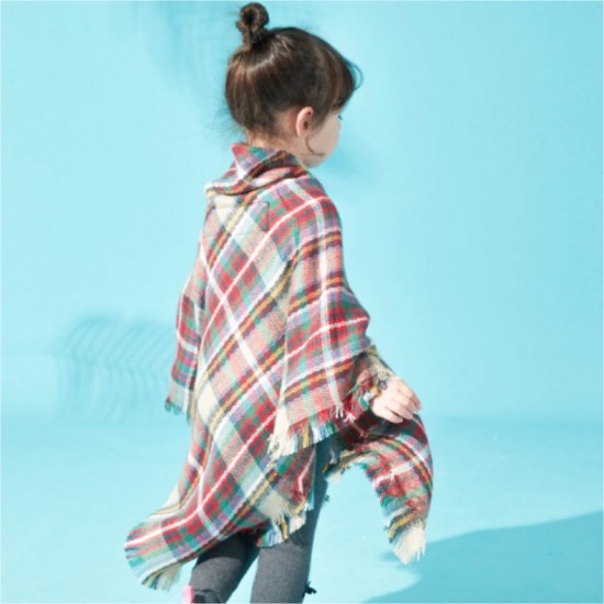 Direct supply from the manufacturer: Amazon's popular new autumn and winter European and American children's horn-buttoned checkered cape shawls