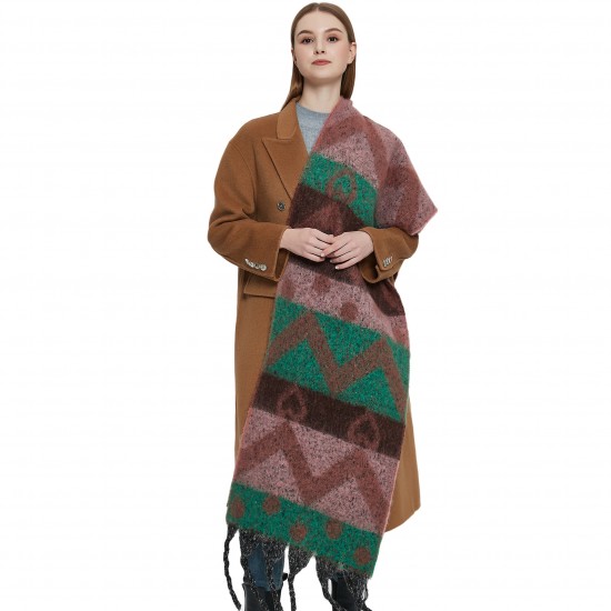 Wholesale of new thickened heart-shaped jacquard scarves and shawls for autumn and winter in Europe and America directly supplied by the factory Wholesale of new thickened heart-shaped jacquard scarves and shawls for autumn and winter in Europe and America directly supplied by the factory