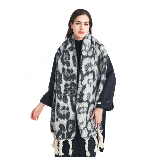 Wholesale of new European and American autumn and winter style circle jacquard leopard print knotted tassel scarves and thick shawls for women Wholesale of new European and American autumn and winter style circle jacquard leopard print knotted tassel scarves and thick shawls for women