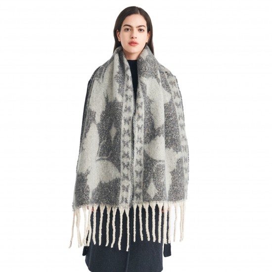 Amazon's best-selling scarf for export to Europe and America in autumn and winter, thickened imitation horsehair loop gauze butterfly jacquard scarf Amazon's best-selling scarf for export to Europe and America in autumn and winter, thickened imitation horsehair loop gauze butterfly jacquard scarf